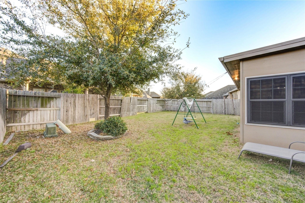 11227 Dunstan Hill Drive - Photo 28