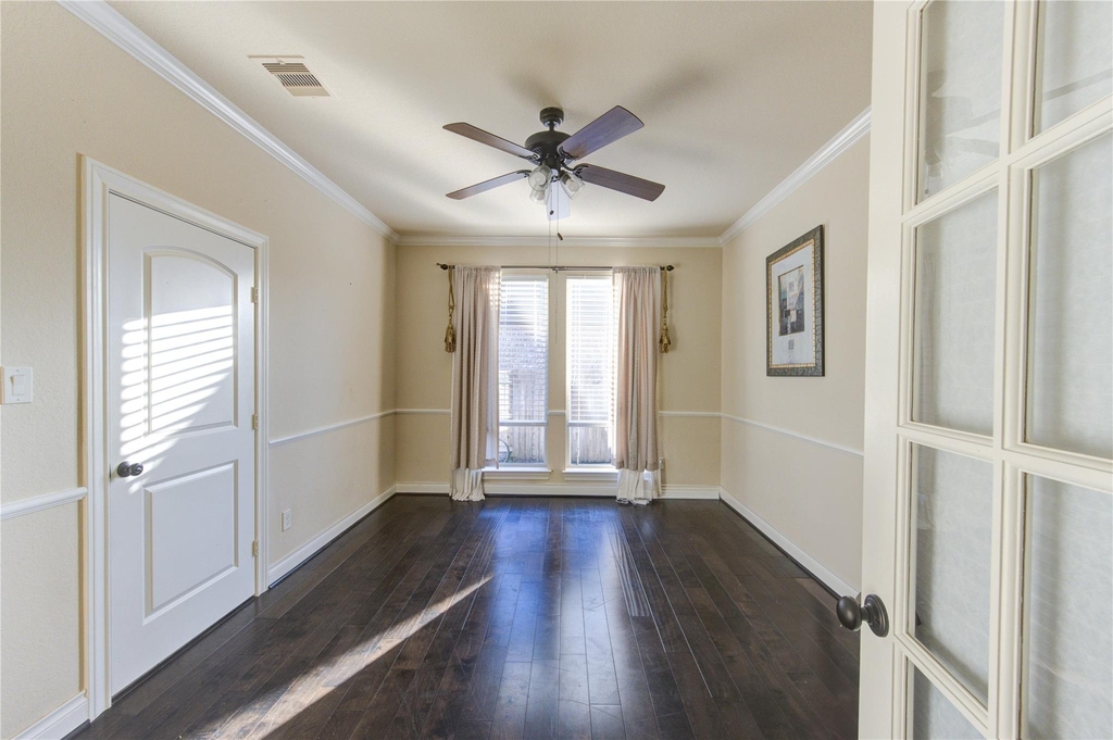 11227 Dunstan Hill Drive - Photo 7