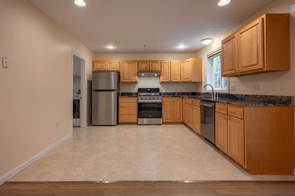 69 Georgetowne - Photo 1