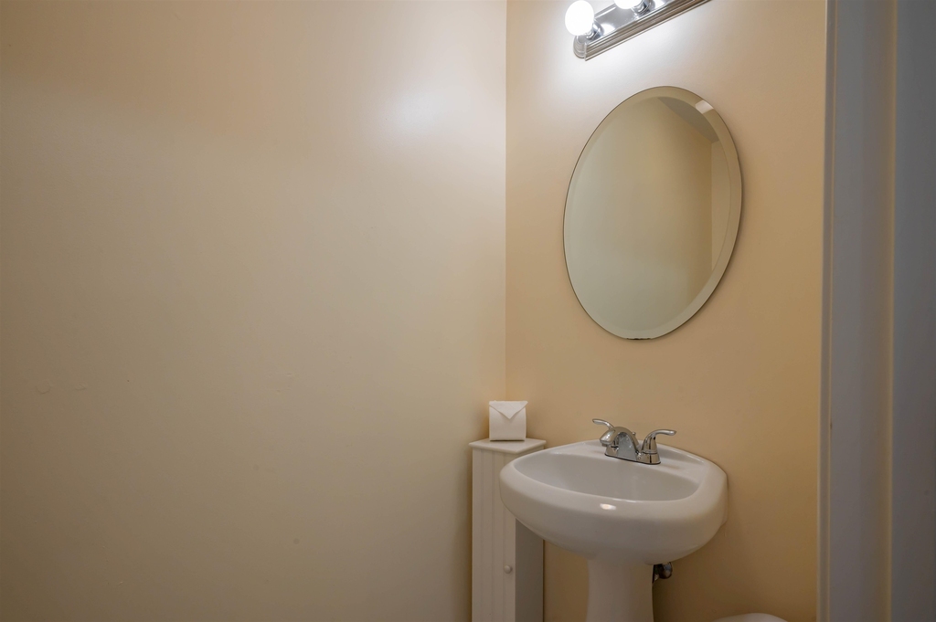 69 Georgetowne - Photo 4