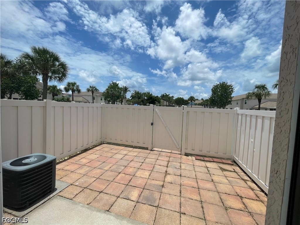 3637 Pine Oak Circle - Photo 5