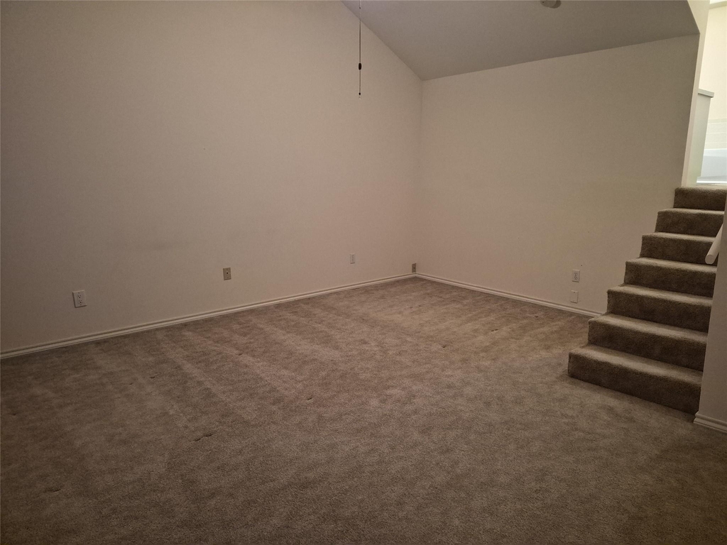 330 Holiday Lane - Photo 28
