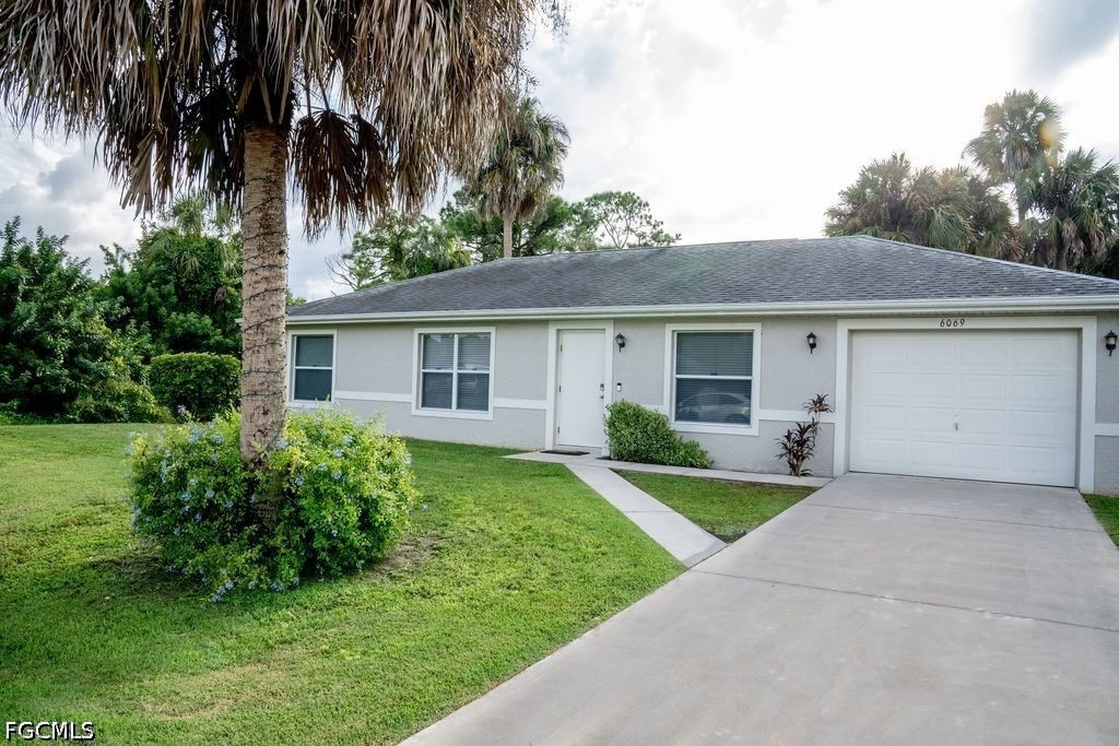 6069 Lacota Avenue - Photo 0
