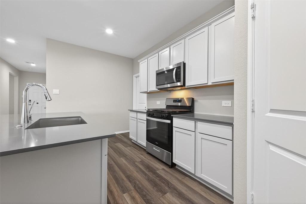 12361 Carib Crossing Lane - Photo 12
