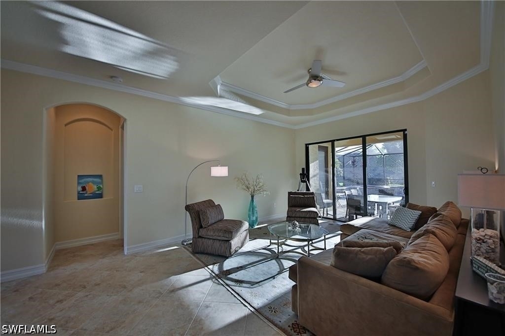 9461 Italia Way - Photo 6
