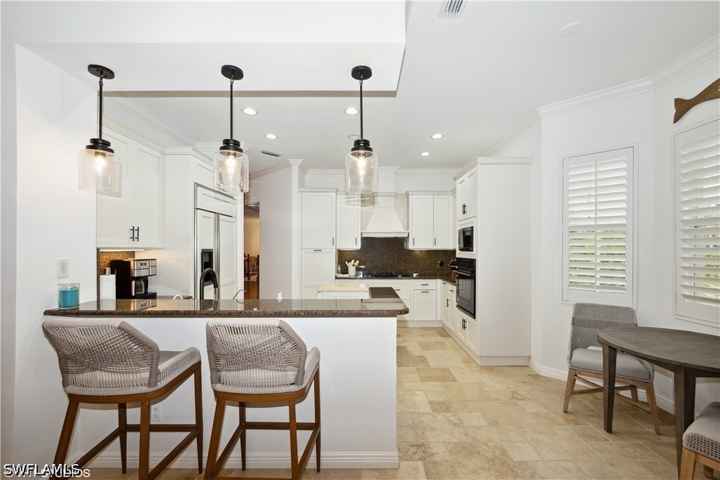 6501 Crown Colony Place - Photo 12