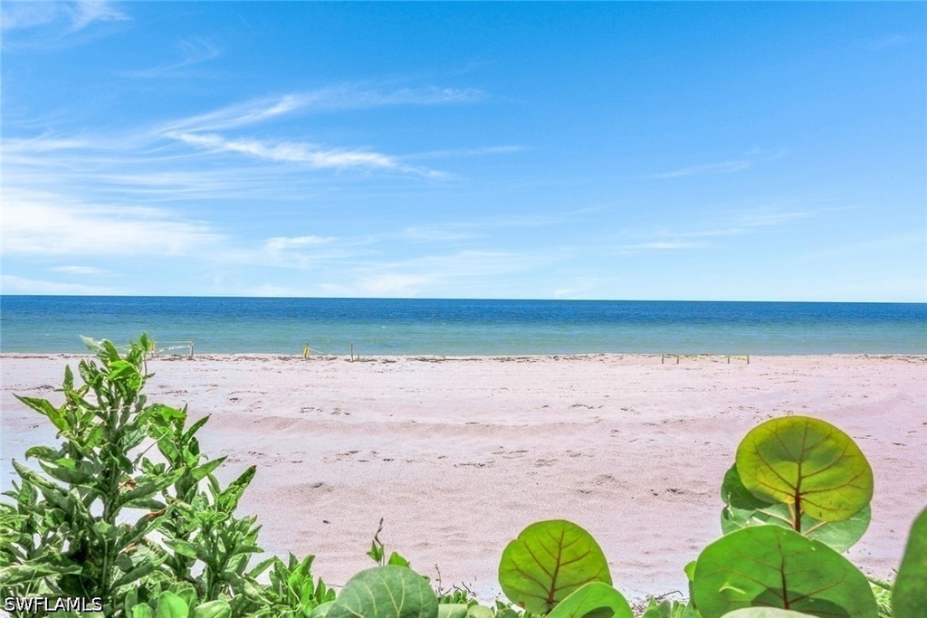 4041 Gulf Shore Boulevard N - Photo 1