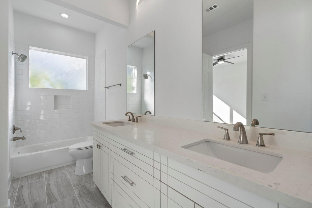 2022 Thonig Road - Photo 10