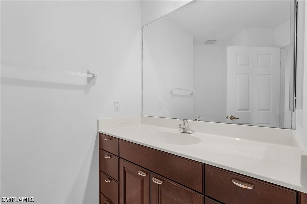 20240 Burnside Place - Photo 22