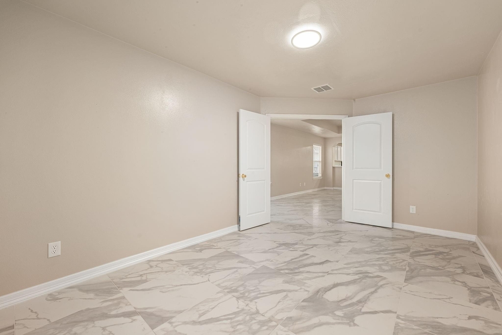9230 Wolcott Park Lane - Photo 10