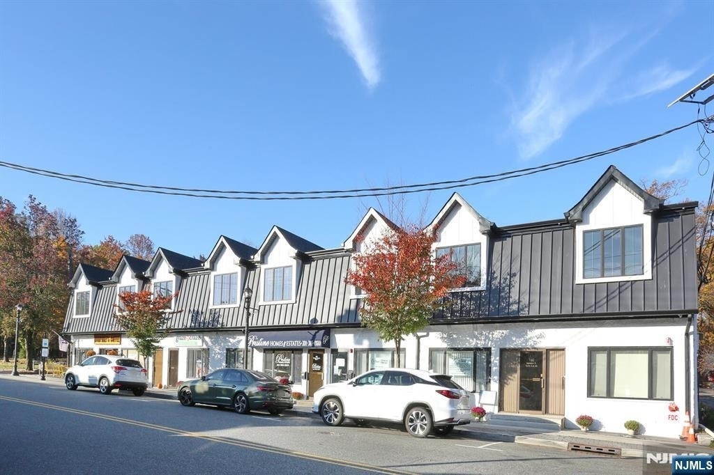 160 Terrace - Photo 0