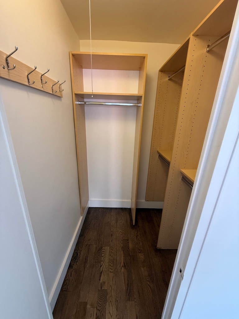 220 East 63rd Street - Photo 6