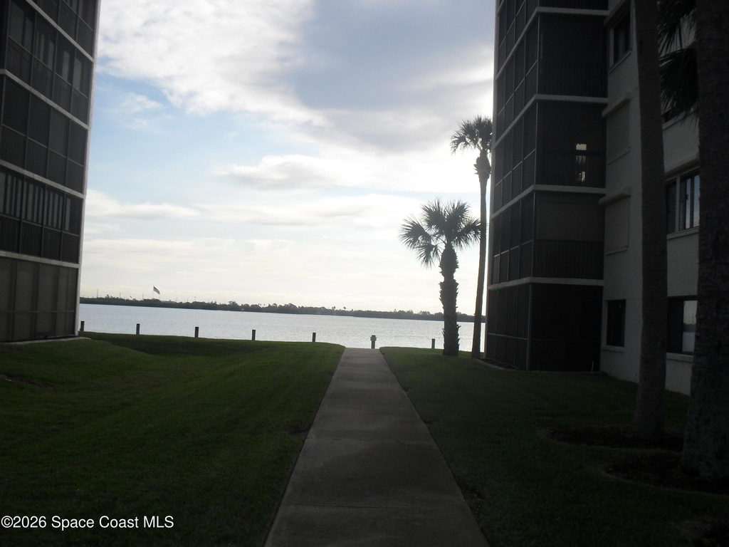 250 S Sykes Creek Parkway - Photo 4