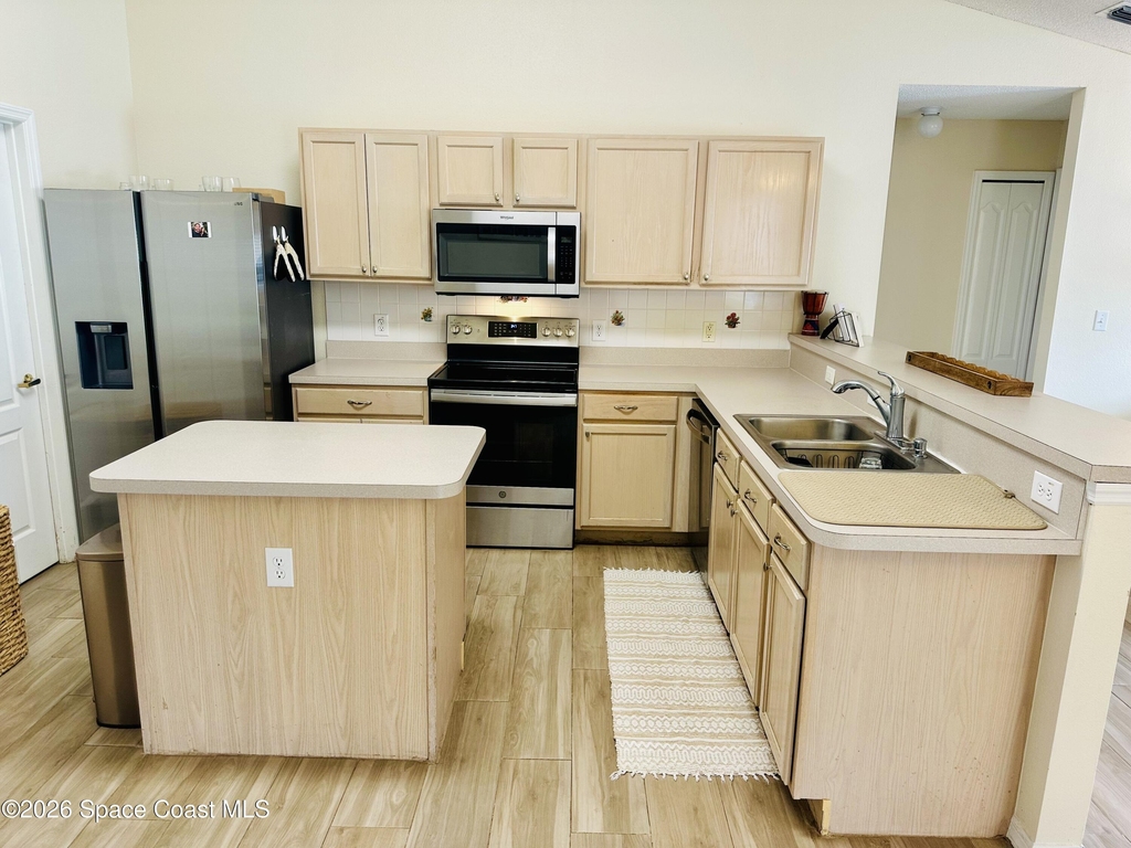 1143 Egret Lake Way - Photo 11