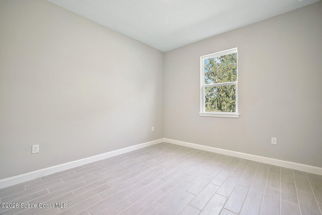 1271 Monument Avenue Se - Photo 15
