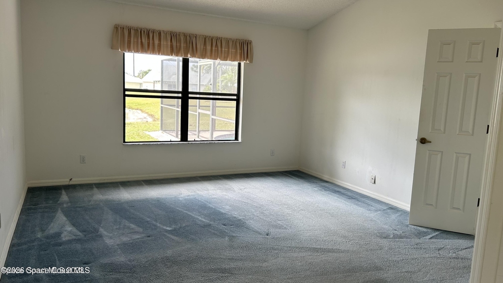 3634 Heron Drive - Photo 8
