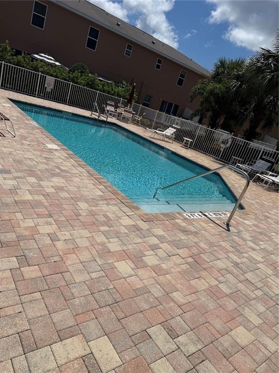 1737 Sommarie Way - Photo 36