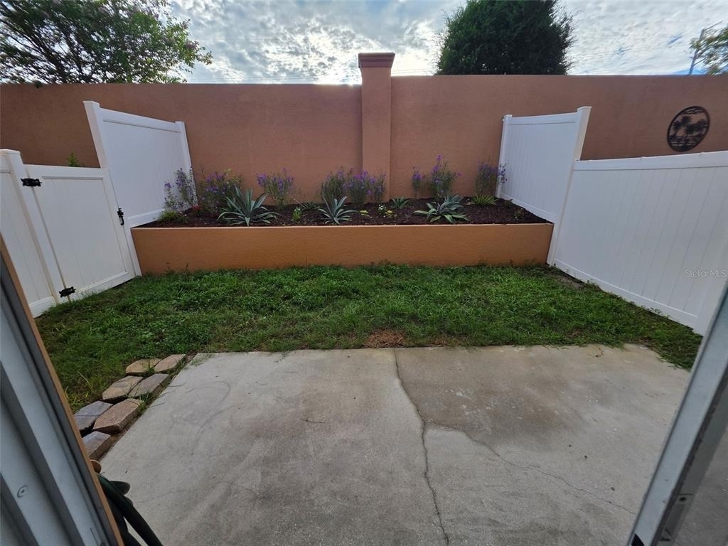 1737 Sommarie Way - Photo 20