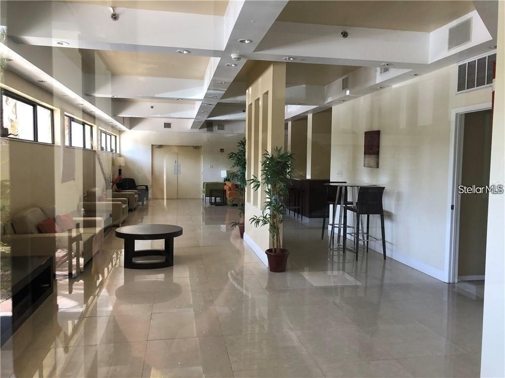 701 S Madison Avenue - Photo 15