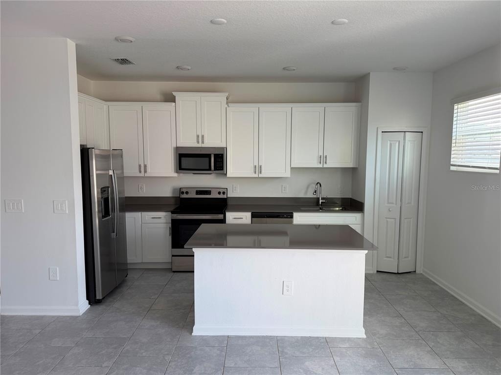 7429 Stone Creek Trail - Photo 2