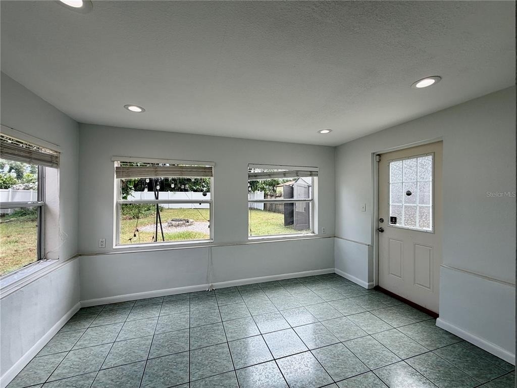 5560 14th Avenue N - Photo 8