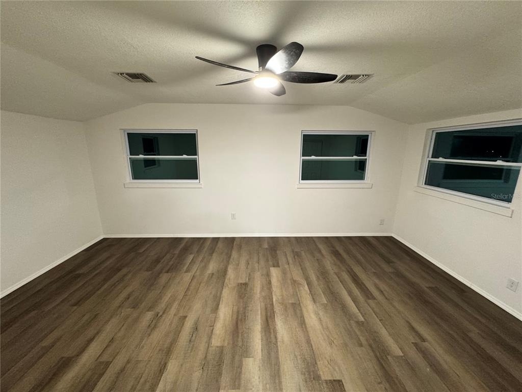 38839 Miller Avenue - Photo 12