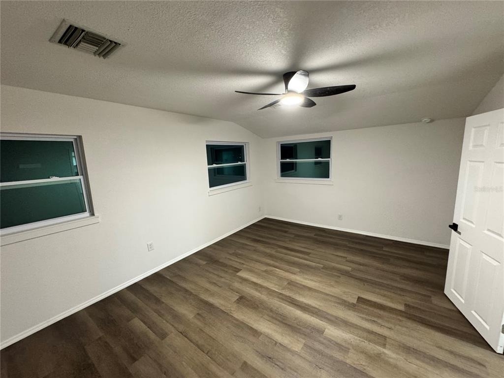 38839 Miller Avenue - Photo 13