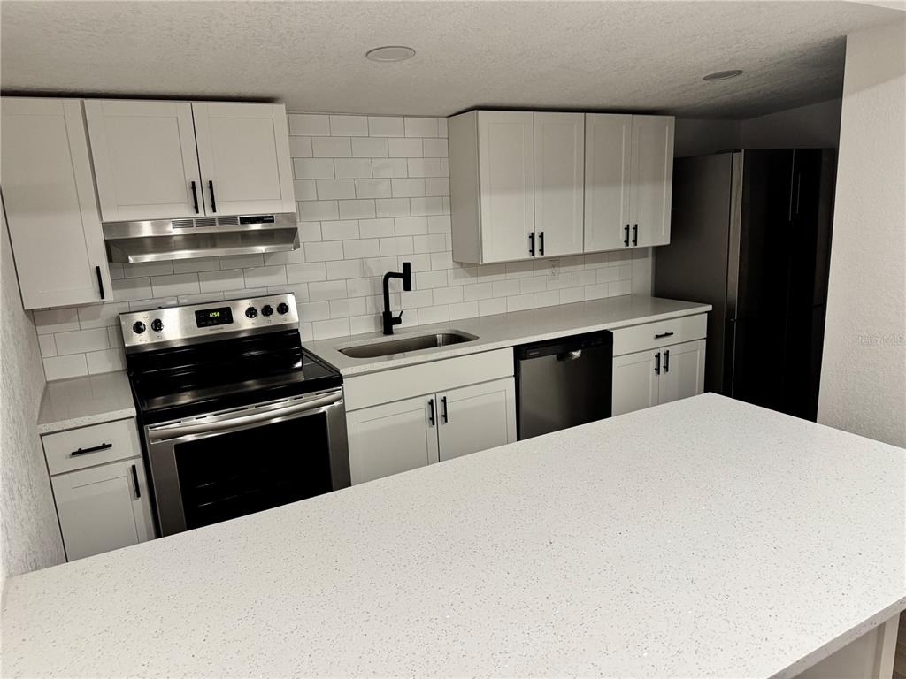 38839 Miller Avenue - Photo 5