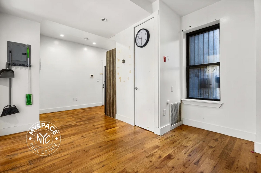 1935 Bergen Street - Photo 0