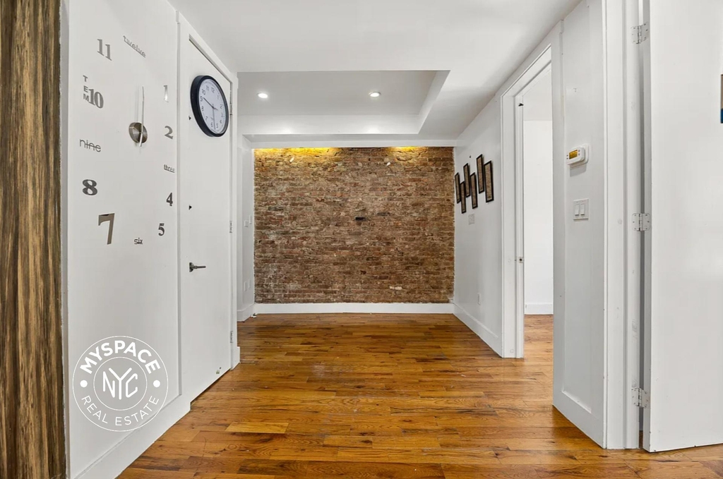 1935 Bergen Street - Photo 1