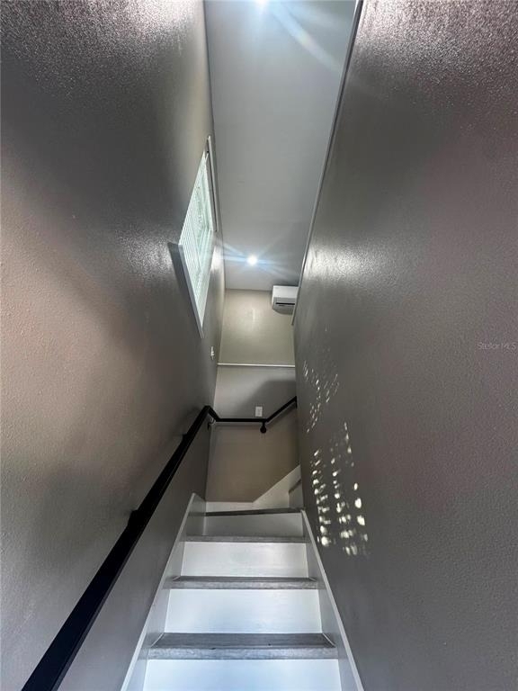 327 Avenue J Se - Photo 3