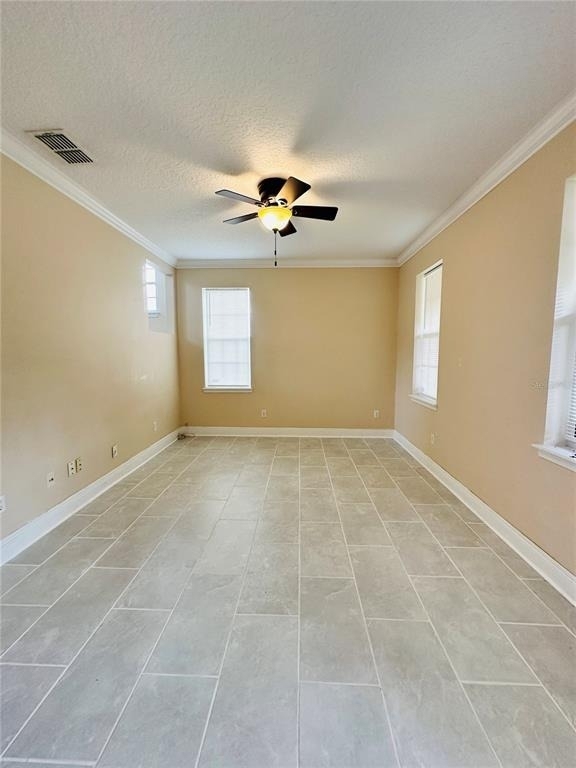 438 Palm Drive - Photo 5