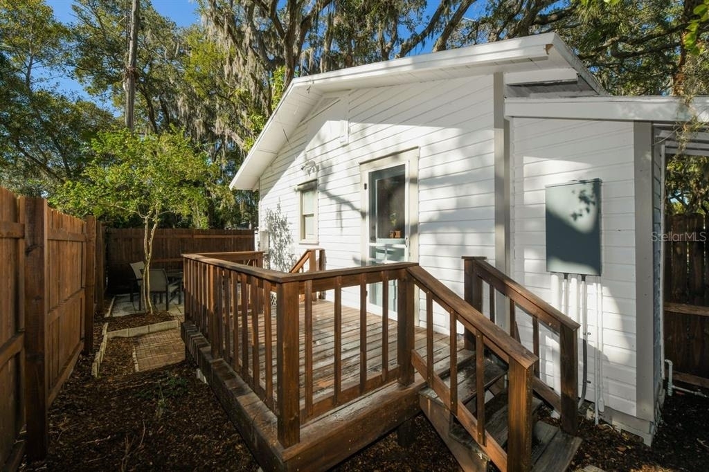 1230 35th Street - Photo 27