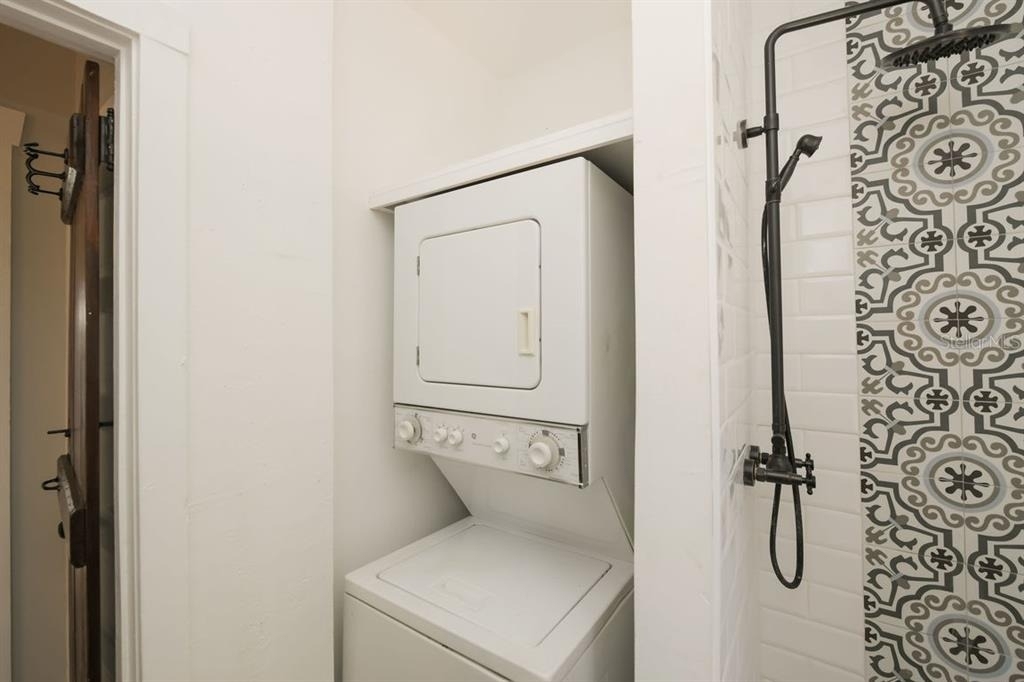 1230 35th Street - Photo 26