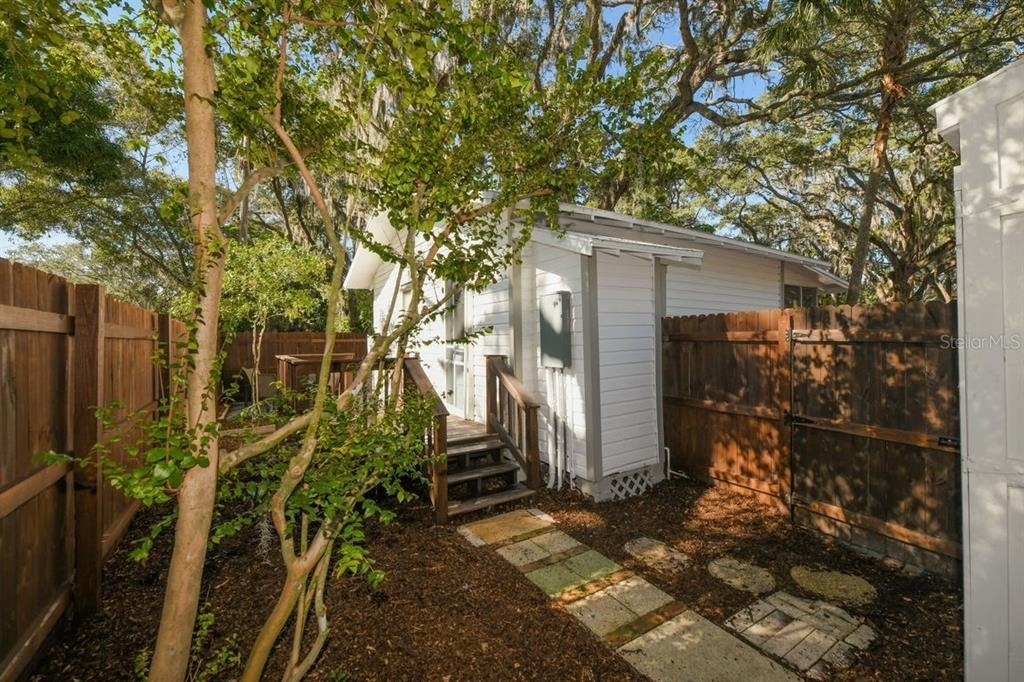 1230 35th Street - Photo 35