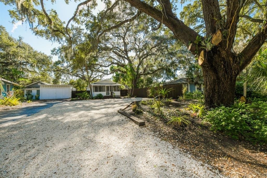 1230 35th Street - Photo 38