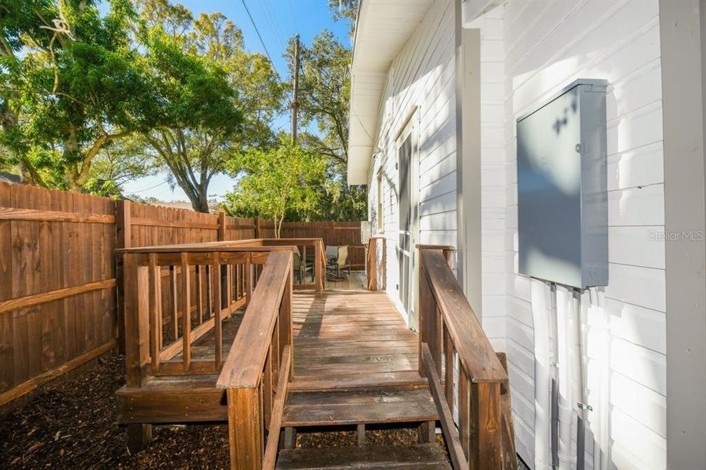 1230 35th Street - Photo 32