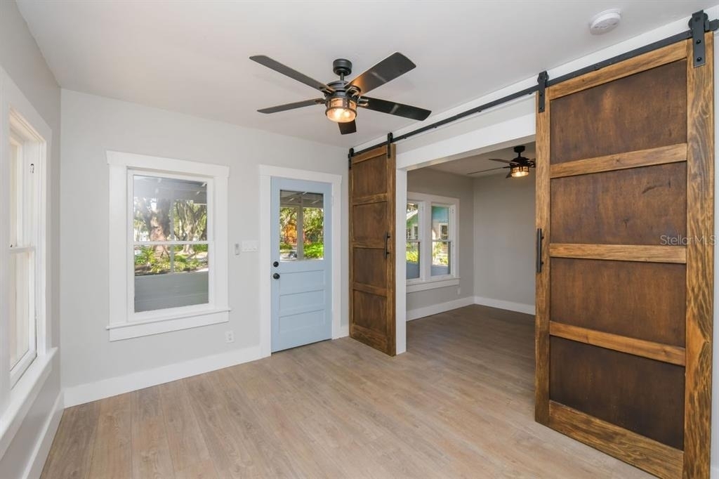 1230 35th Street - Photo 9