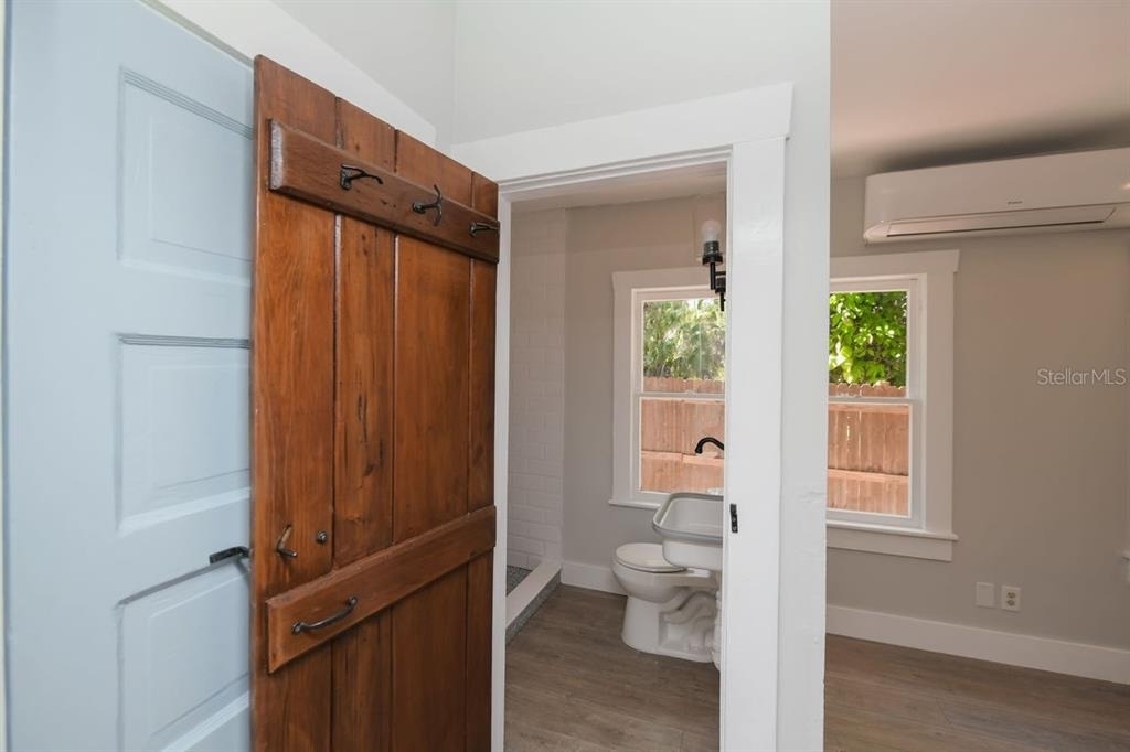 1230 35th Street - Photo 21