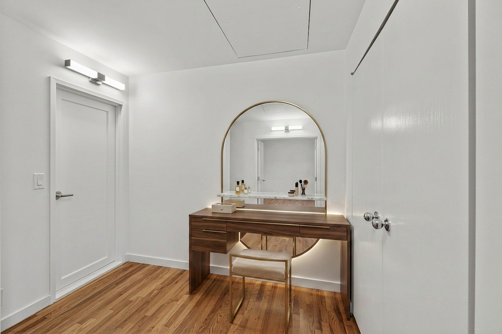 115 4th Avenue - Photo 3