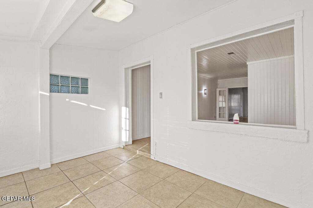 3410 N Stanton Street - Photo 5
