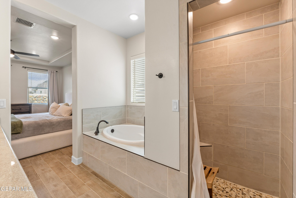 828 Paseo Solar Drive - Photo 34