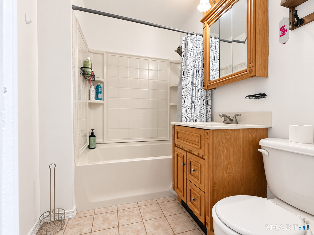 7 Alma Street - Photo 3