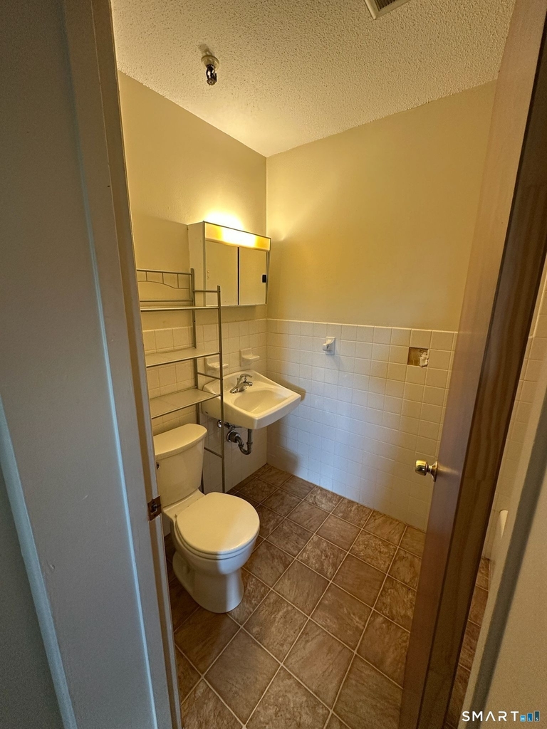 1660 Main Street - Photo 24