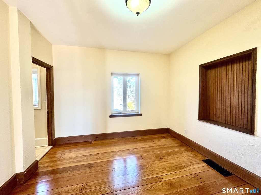 2 Meadow Place - Photo 12