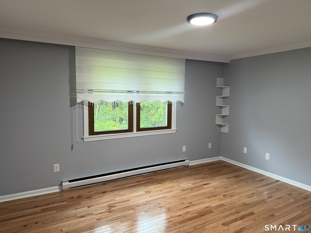74 Harold Road - Photo 8