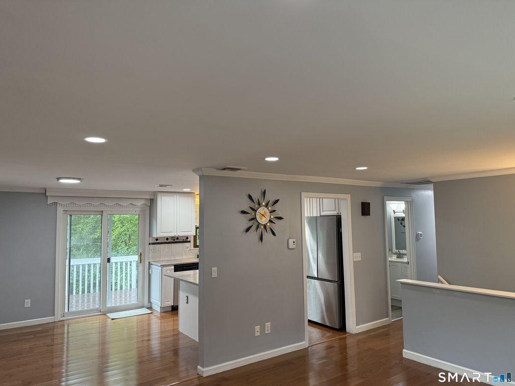 74 Harold Road - Photo 6