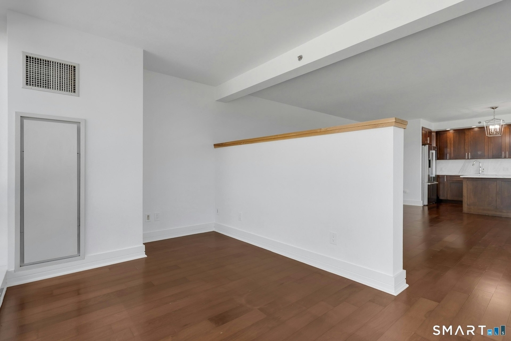 1 Broad Street - Photo 13