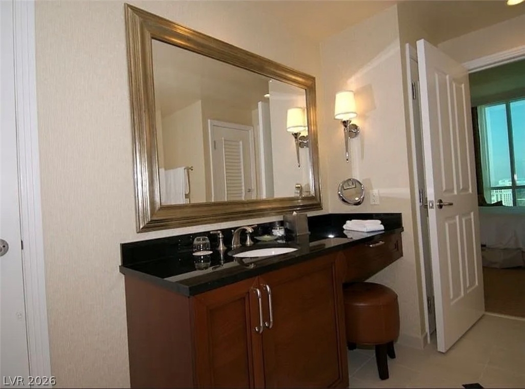145 E Harmon Avenue - Photo 11