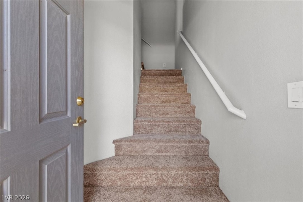 6592 Strolling Plains Lane - Photo 4